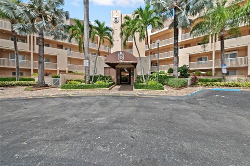 310-7667 Granville Dr, Tamarac, FL, 33321-8747 | Card Image