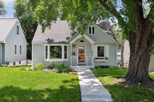 2724 Brunswick Avenue S, Saint Louis Park, MN, 55416 | Card Image