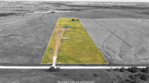 323 Hcr 3221, Penelope, TX, 76676-3110 | Card Image