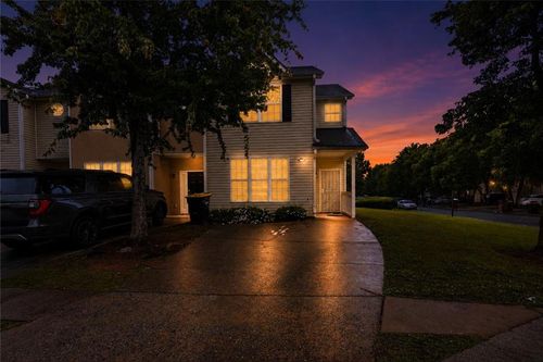 2326 Nicole Dr, Hampton, GA, 30228-6274 | Card Image