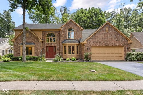7621 Forest Dr, Fishers, IN, 46038-2214 | Card Image
