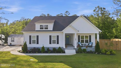 181 Finch Ln, New Bern, NC, 28560-7179 | Card Image