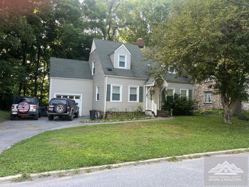 401 Mountain View Ave, Bluefield, WV, 24701-4119 | Card Image