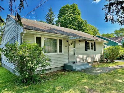 170 W Florence Avenue, House other with 3 bedrooms, 1 bathrooms and null parking in Syracuse NY | Image 1