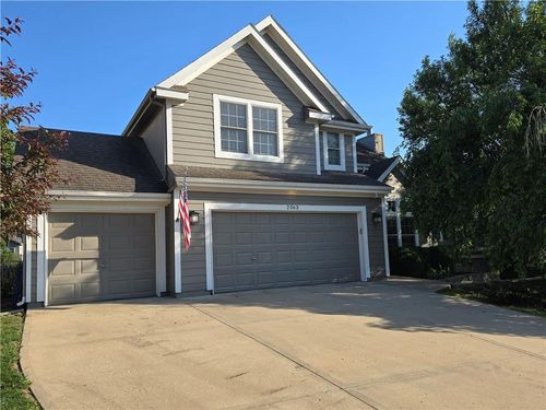 2363 W Elizabeth St, Olathe, KS, 66061-5037 | Card Image