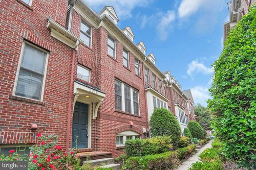 2619 S Kenmore Ct, ARLINGTON, VA, 22206-2363 | Card Image
