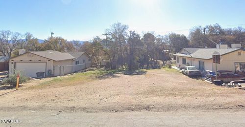 661 Sierra Vista Drive, Wofford Heights, CA, 93285 | Card Image