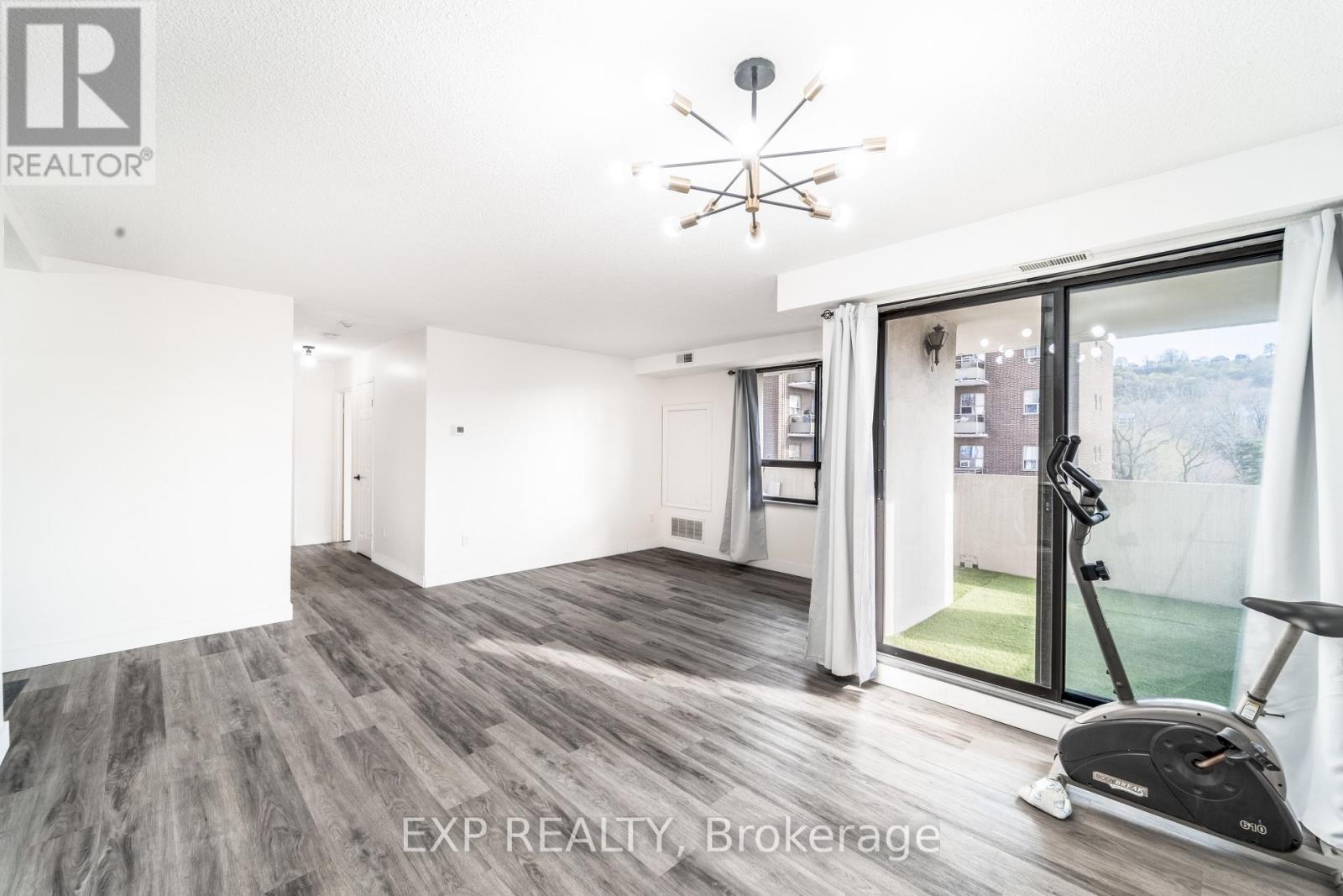 Residential in Hamilton (Stinson) 2