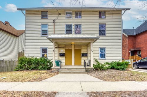 2-132 Forsyth St S, Sarnia, ON, N7T3A7 | Card Image