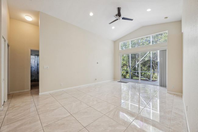 5780 Saddle Trail Ln, House other with 3 bedrooms, 3 bathrooms and null parking in Lake Worth FL | Image 17