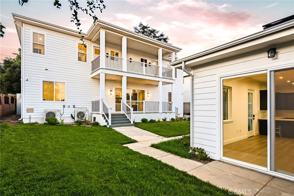 Residential in Altadena 3