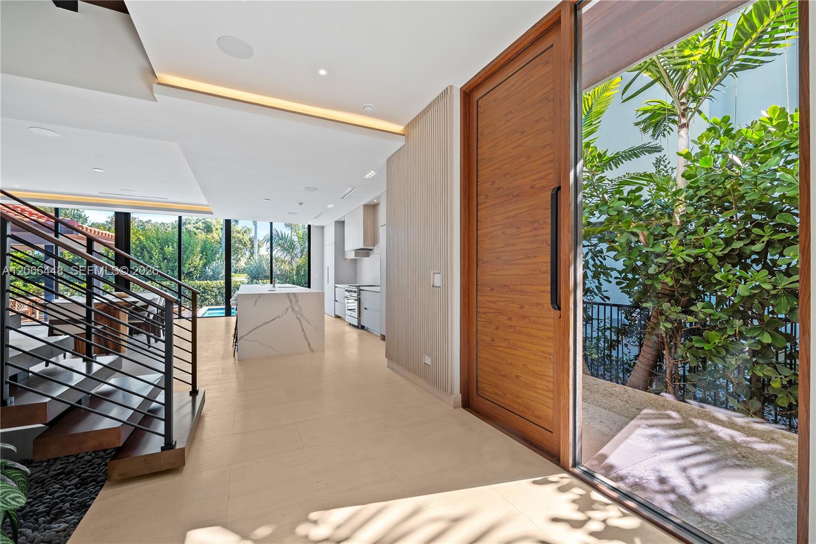 Residential Lease in Miami Beach 4