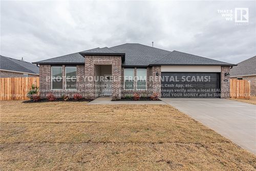 566 Mcleod Dr, Farmington, AR, 72730-2951 | Card Image