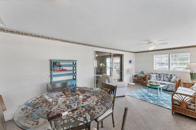 Florida Room | Image 10