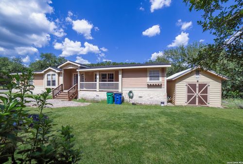 5715 Chimney Rock, Canyon Lake, TX, 78133-3718 | Card Image
