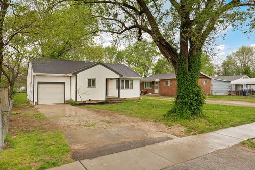 721 N Hillcrest Ave, Springfield, MO, 65803-2331 | Card Image