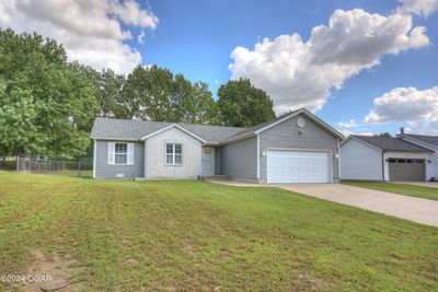 905 N Lincoln, House other with 3 bedrooms, 2 bathrooms and null parking in Carterville MO | Image 2