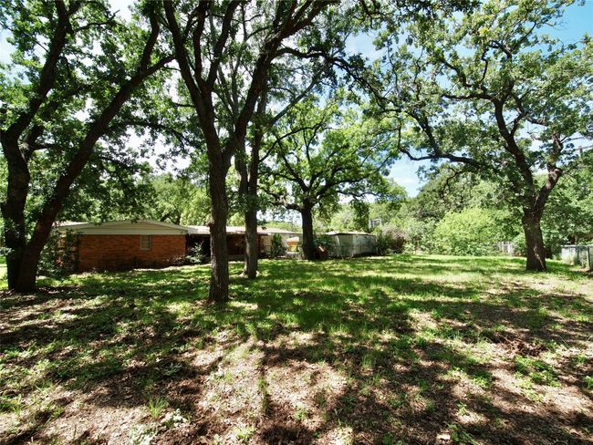 1431 Brazos St, House other with 4 bedrooms, 2 bathrooms and null parking in Graham TX | Image 39