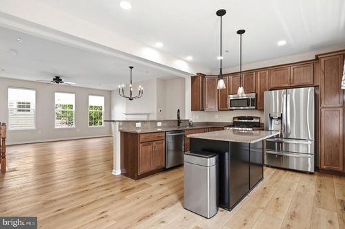 27 Steeplechase Dr, LA PLATA, MD, 20646-4352 | Card Image