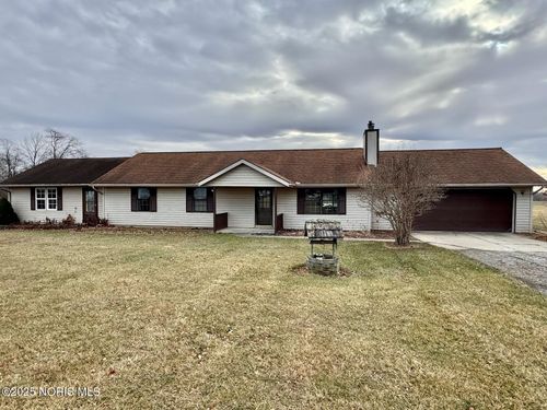 17738 County Rd E, Bryan, OH, 43506-9569 | Card Image