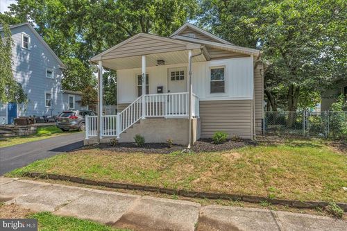 406 Austin Ave, BARRINGTON, NJ, 08007-1003 | Card Image