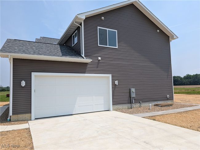 41861 State Route 303, House other with 4 bedrooms, 4 bathrooms and null parking in Lagrange OH | Image 11