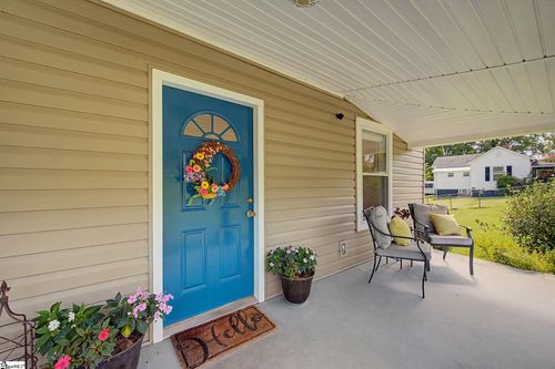 312 Cateechee Trl, Central, SC, 29630-8979 | Card Image