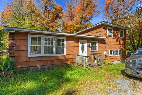 14 Curry Rd, Mahopac, NY, 10541-3370 | Card Image