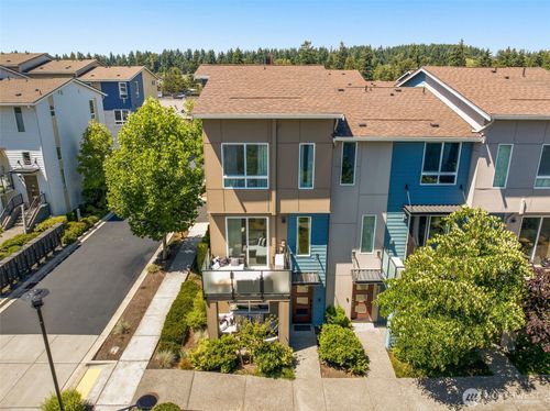 14646 35th Ct Ne, Lake Forest Park, WA, 98155-7826 | Card Image
