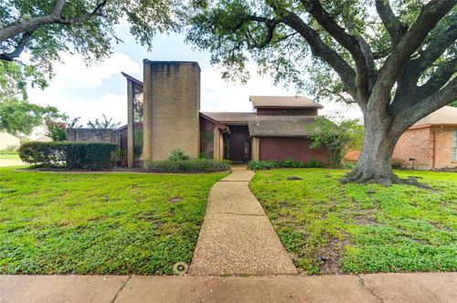 12530 Olympia Dr, Houston, TX, 77077-5828 | Card Image