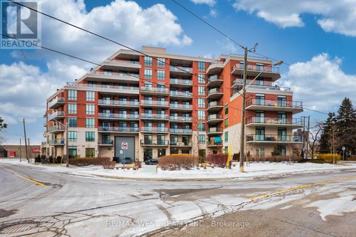 901-3655 Kingston Road, Toronto (Scarborough Village), ON, L6B0X6 | Card Image