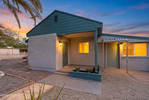 3150 E Presidio Rd, Tucson, AZ, 85716-1619 | Card Image