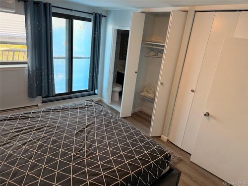 4fl-55-12 Main St, Flushing, NY, 11355-5070 | Card Image