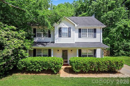 6323 Pine Hollow Dr, Charlotte, NC, 28212-4550 | Card Image