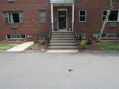 253-253 Regency Park Dr, Agawam, MA, 01001-2267 | Card Image
