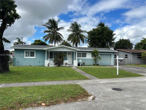 7130 W 12th Ct, Hialeah, FL, 33014 | Card Image