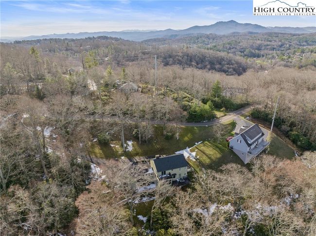1866 Goforth Rd, House other with 4 bedrooms, 5 bathrooms and null parking in Blowing Rock NC | Image 47