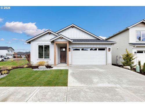 814 Se 35th St, Battle Ground, WA, 98604-3191 | Card Image