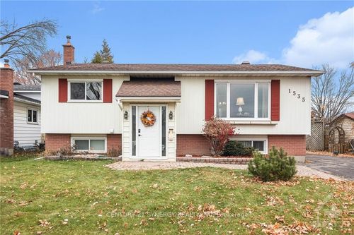 1535 Beaconfield St, Orléans, ON, K1E1R3 | Card Image