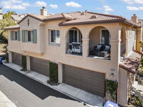 28046 Serra Ln, Valencia, CA, 91355-6057 | Card Image