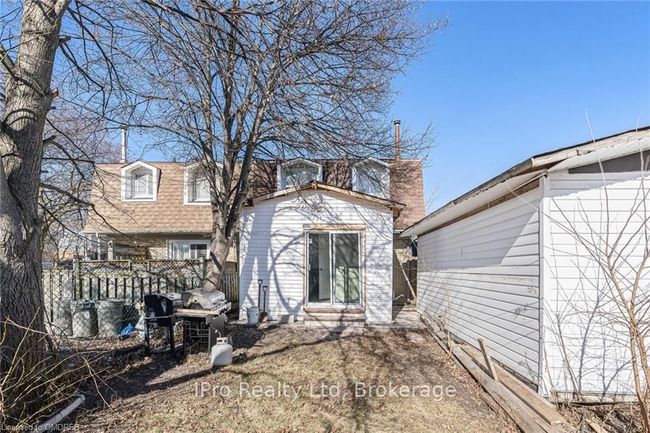 6 The Greenway, House attached with 3 bedrooms, 3 bathrooms and 3 parking in Cambridge ON | Image 31