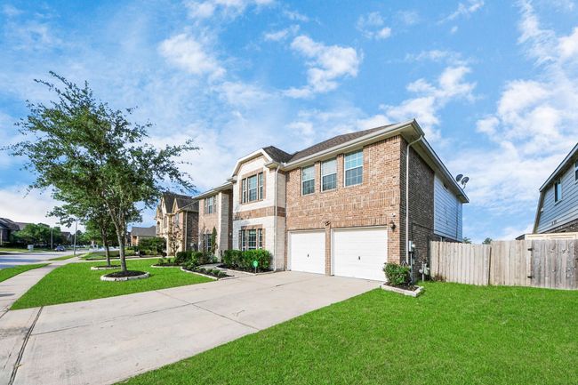 14311 Lakepointe Bend Ln, House other with 6 bedrooms, 4 bathrooms and 2 parking in Cypress TX | Image 8