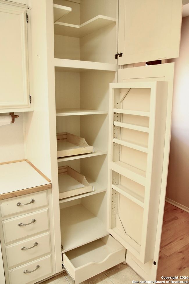 1902 College St, House other with 3 bedrooms, 2 bathrooms and null parking in Junction TX | Image 12