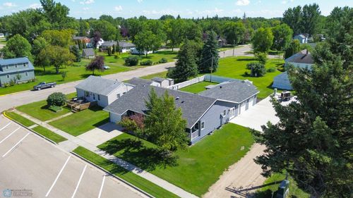 204 4th Ave E, Ada, MN, 56510-1335 | Card Image