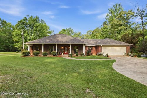 174 S Eagle Ridge Drive, Florence, MS, 39073 | Card Image