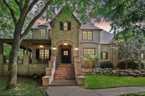 19735 Woodhaven Rd, Owasso, OK, 74055-7800 | Card Image