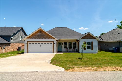 2703 San Gabriel Dr, Granbury, TX, 76048-6479 | Card Image