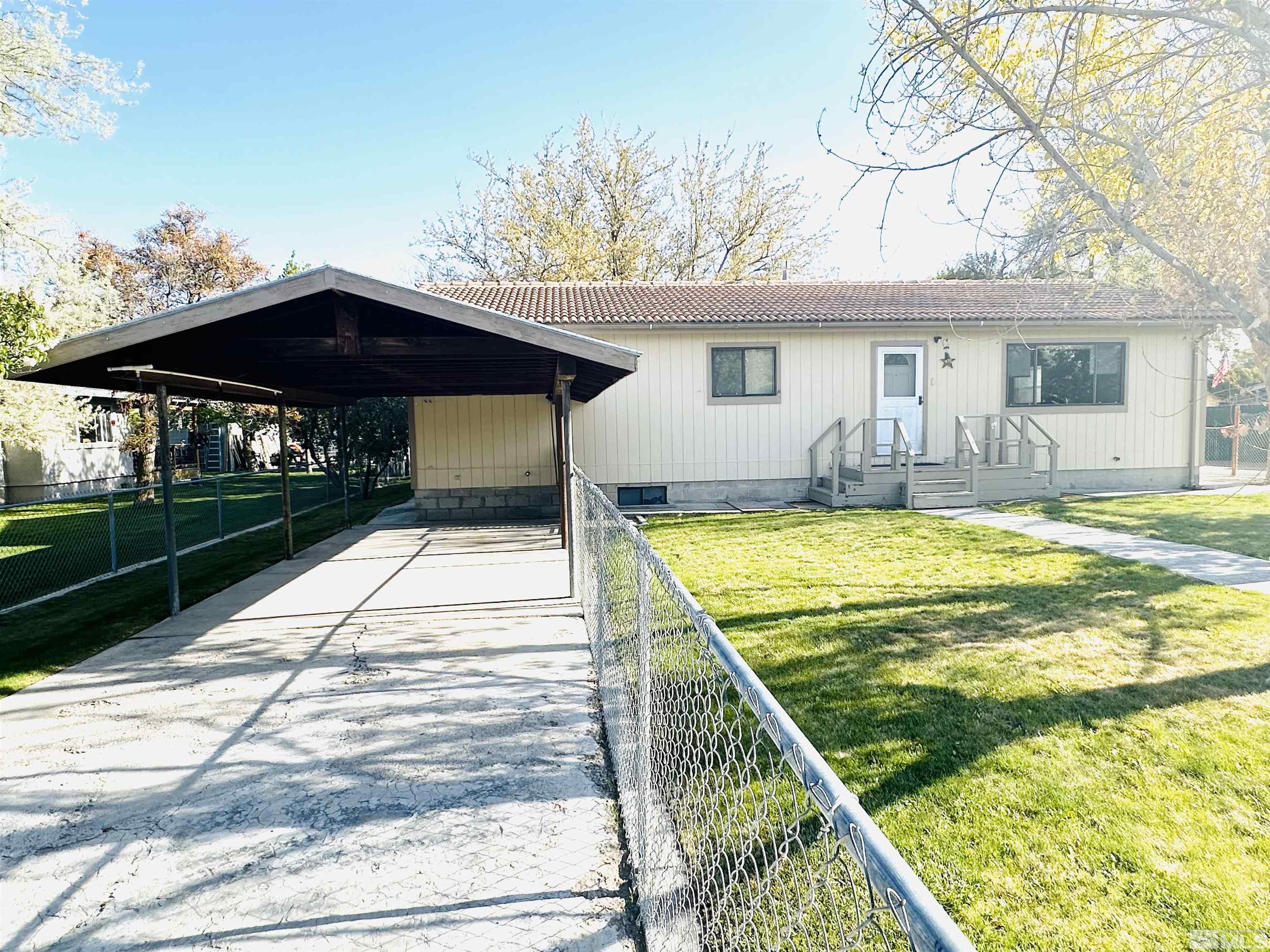 14th St, Lovelock, NV 89419