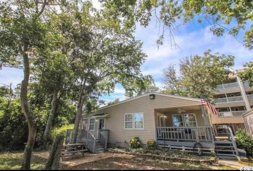 401 28th Ave S, North Myrtle Beach, SC, 29582-4605 | Card Image