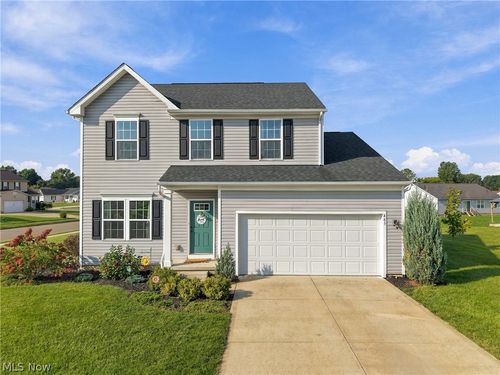 885 Thewes Circle, Louisville, OH, 44641 | Card Image
